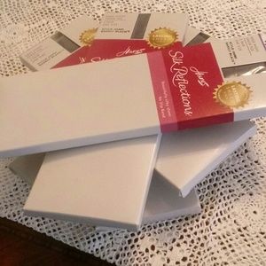 Lot of unopened kneehighs